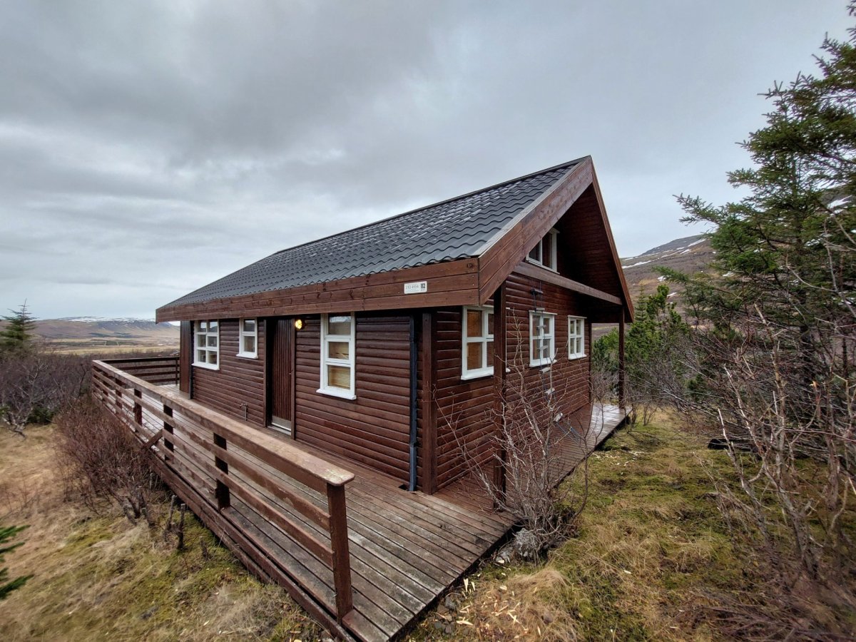 Fallegt sumarhús að koma í sölu í Eyrarskógi (seldur)